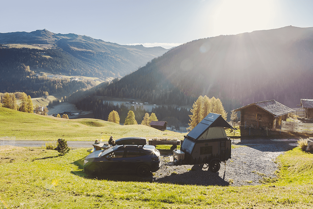 E-Mozione la Montagne: Unser Roadtrip mit Wohnwagen und E-Auto