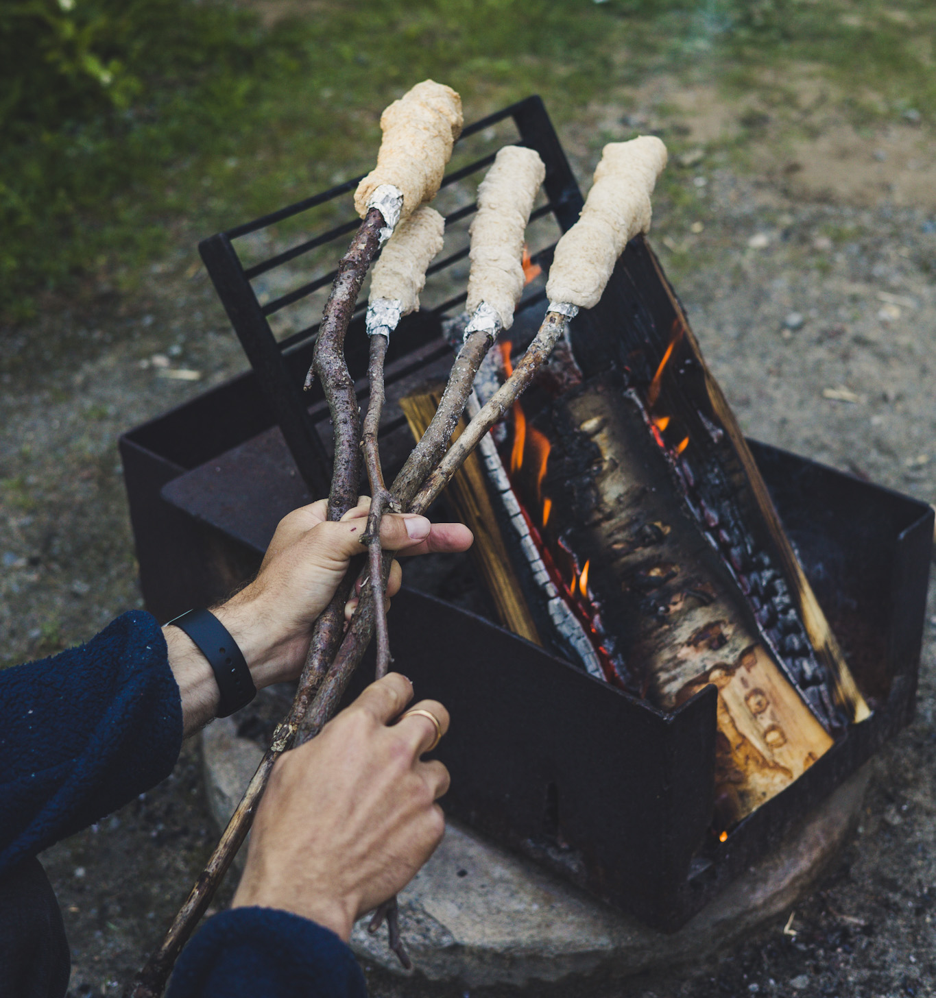 Rezept stockbrot ohne hefe lagerfeuer Kinder