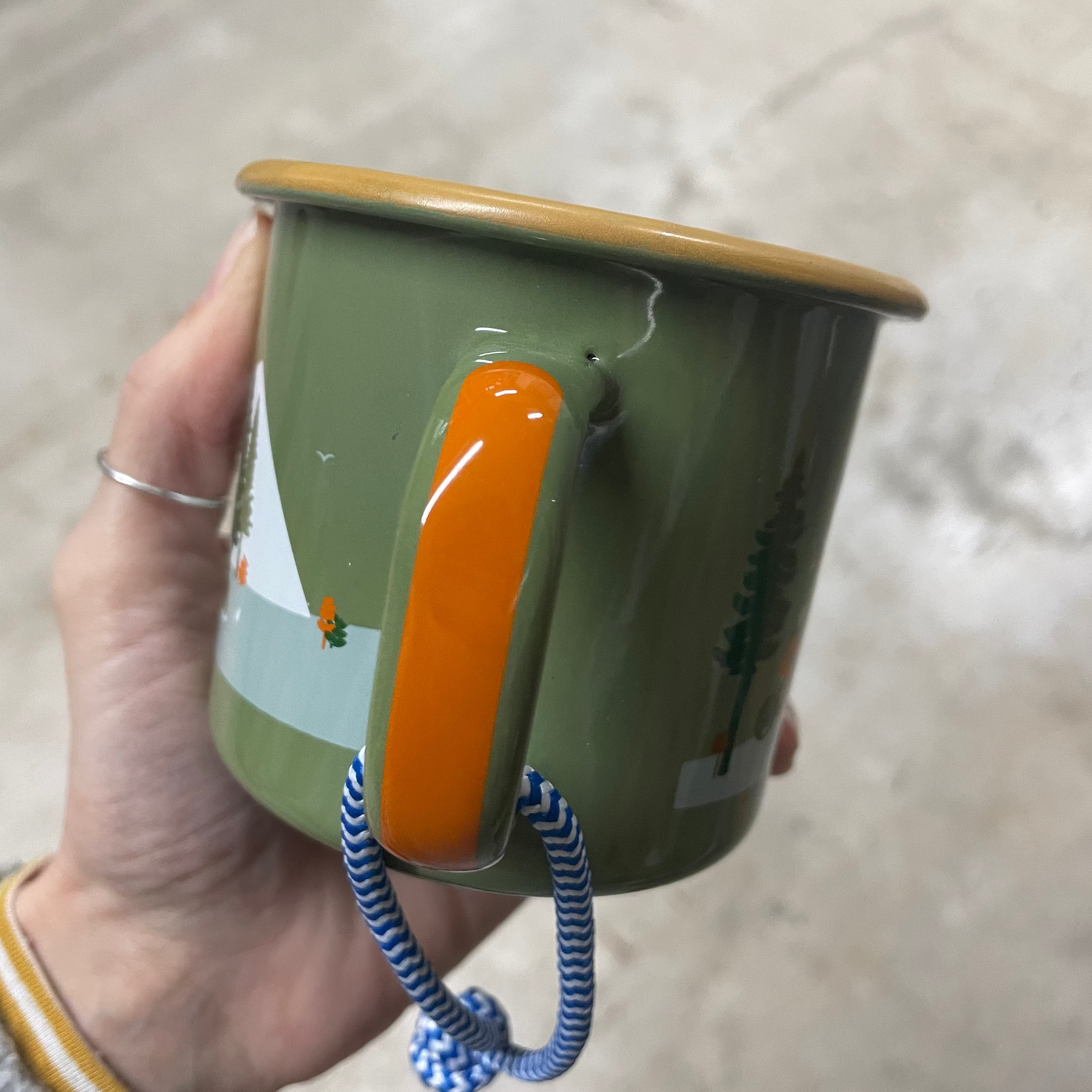 2. Wahl - Emaille Tasse Outdoors