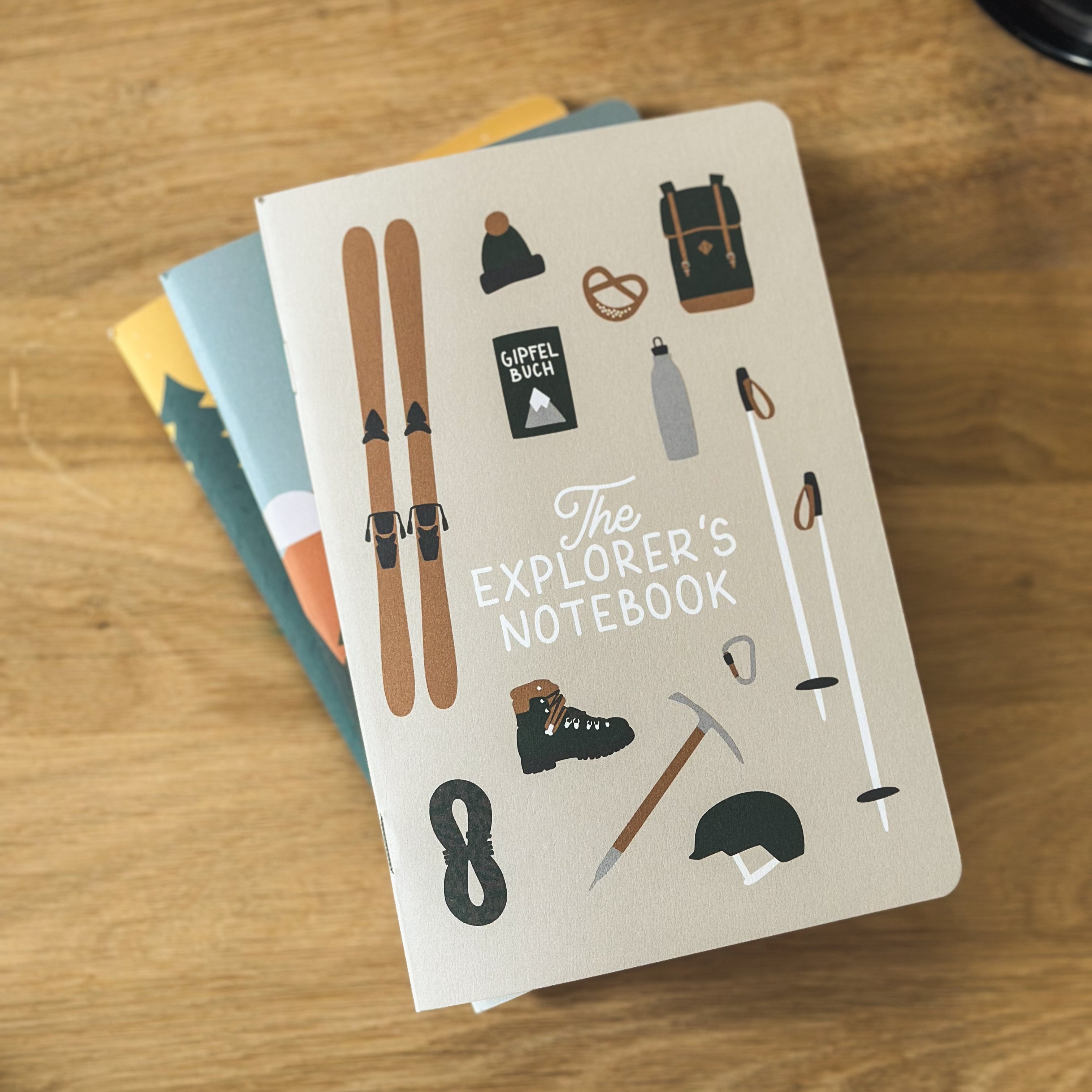 Travel diary The Explorers Notebook Volume 8 / Summiteers