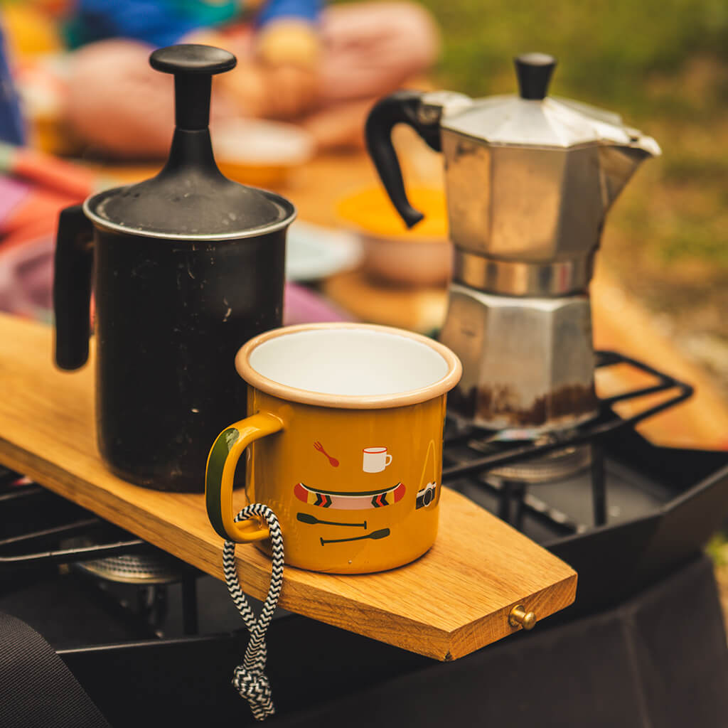 Emaille Tasse Camp Stuff