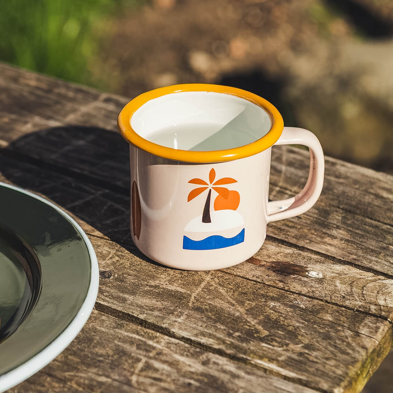 Kleine Emaille Tasse Go Offroad Camping