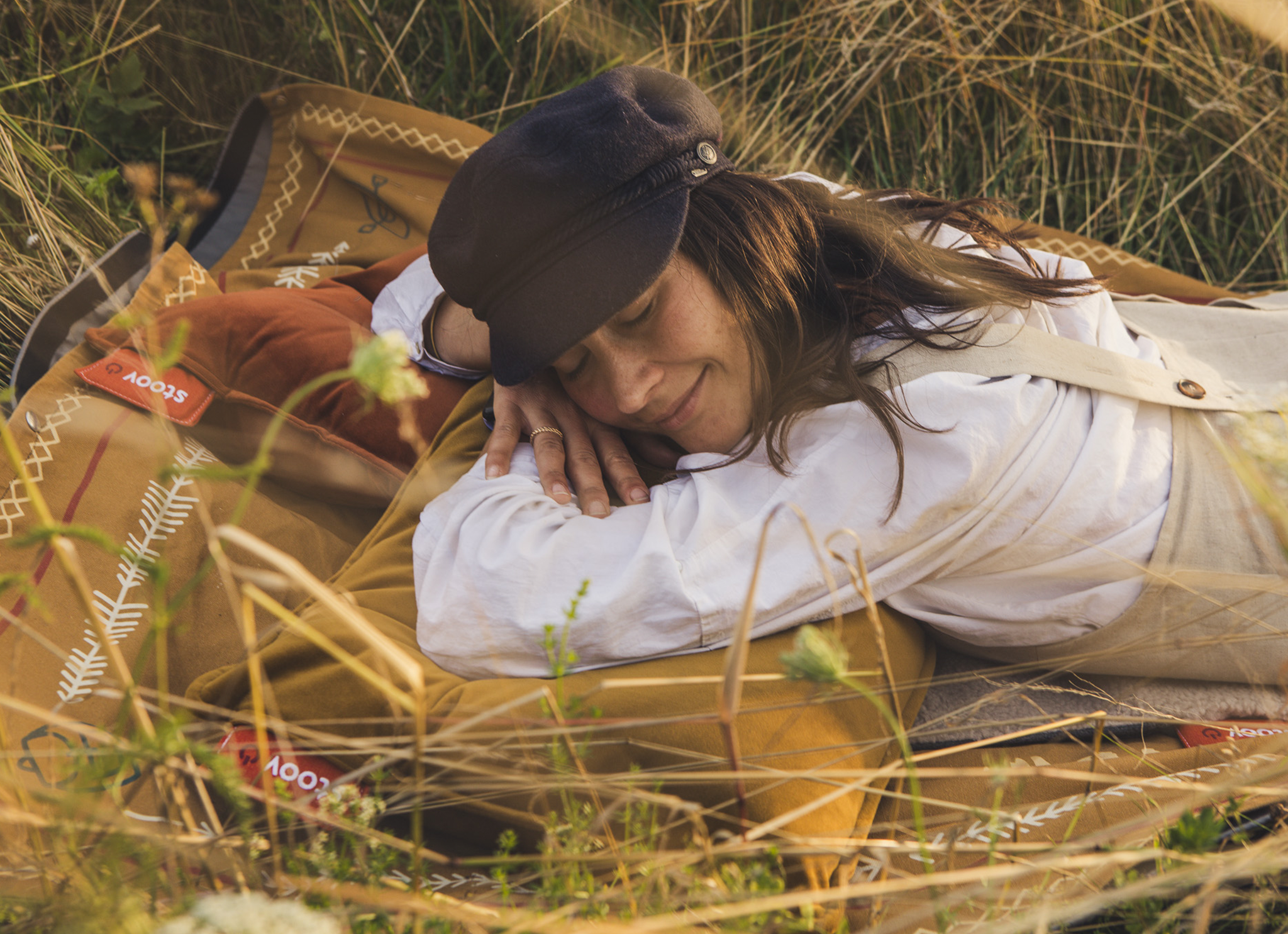 Camping Bundle “Wild & Free” – Blanket, Bucket, Spice Bag