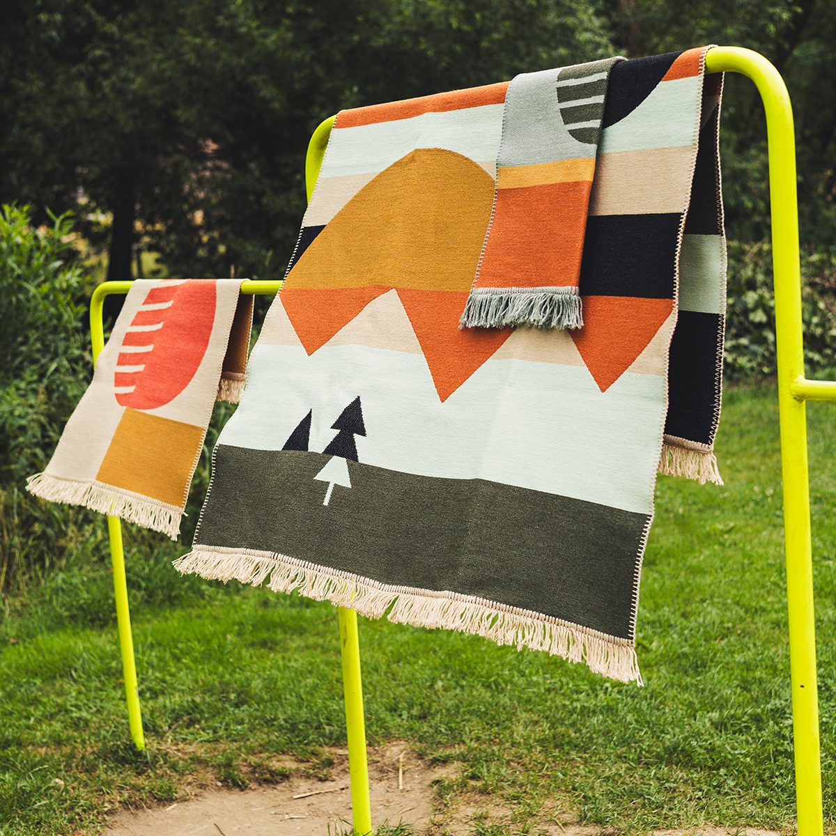 Roadtyping Teppich Outdoor Camping Vanlife Cascades USA handmade Türkei