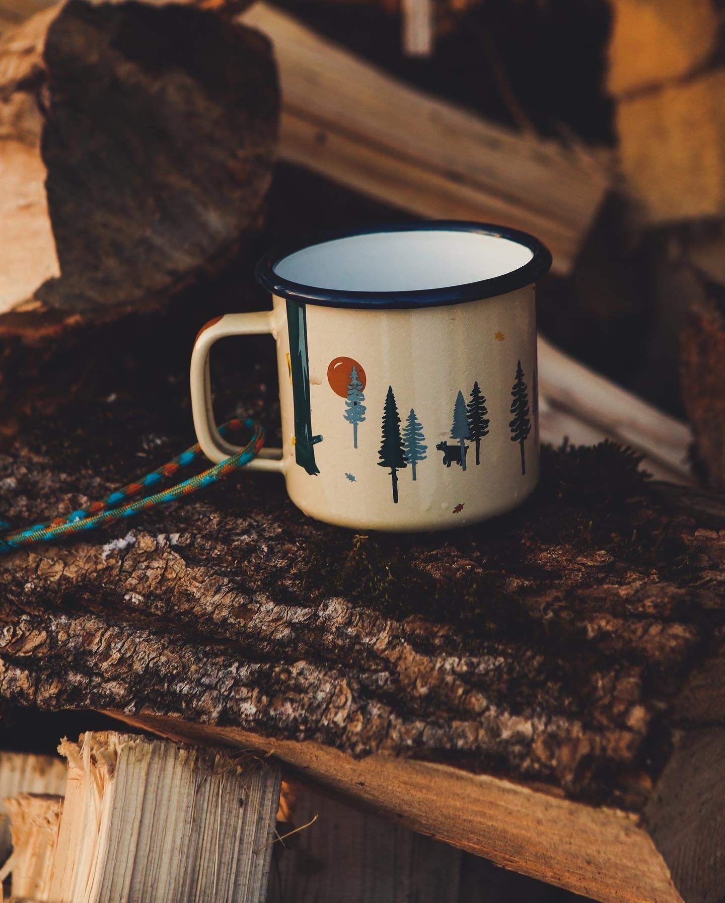 Enamel cup Wild & free