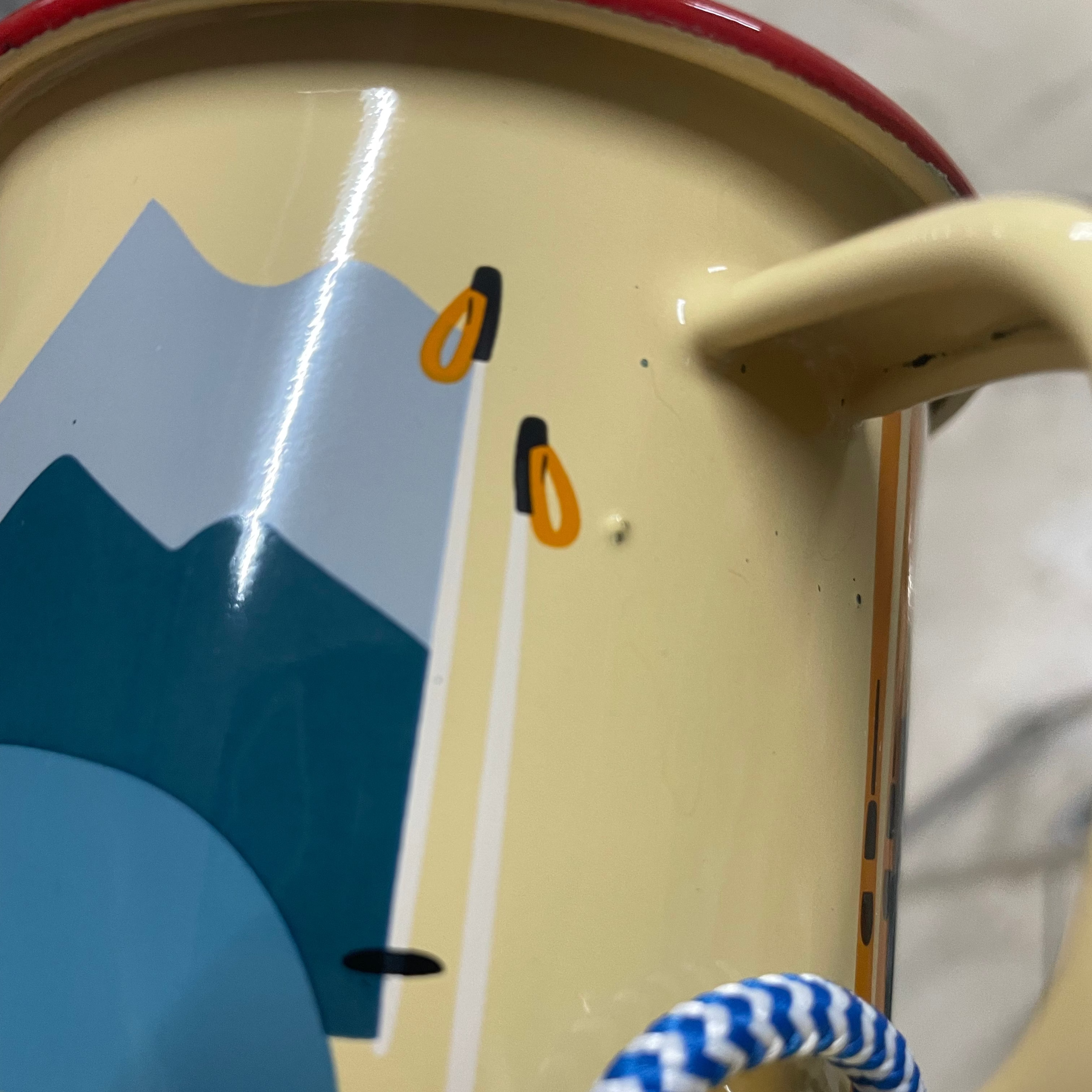 2. Wahl - Emaille Tasse Berge