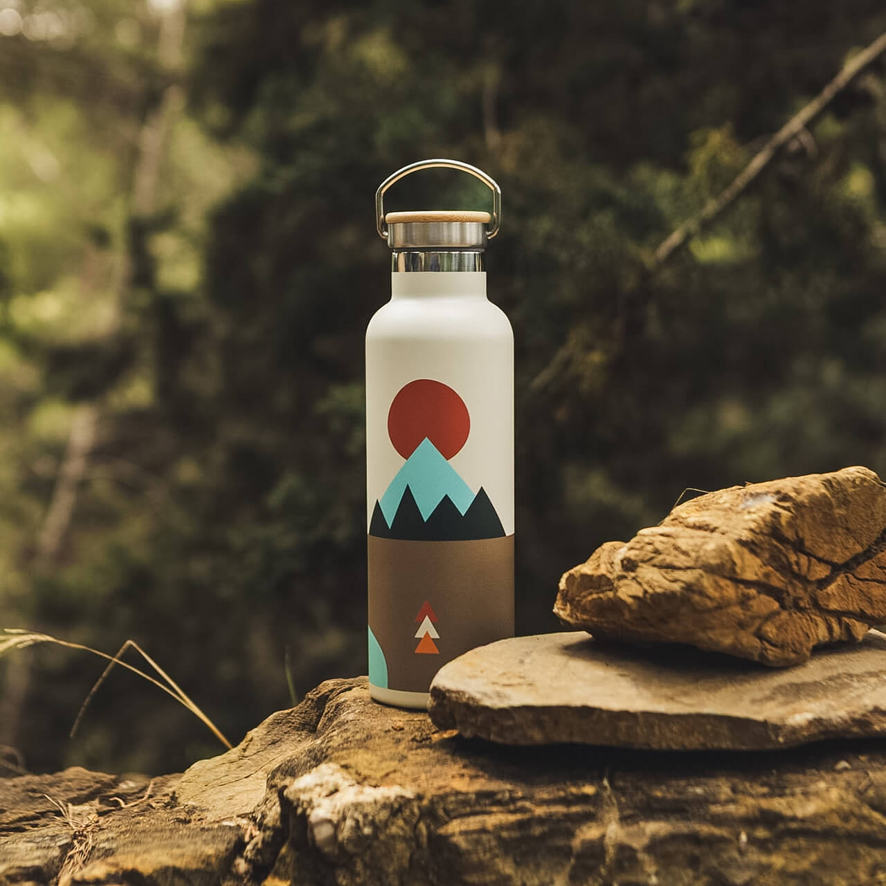 Isolierte Flasche Geo Montagne