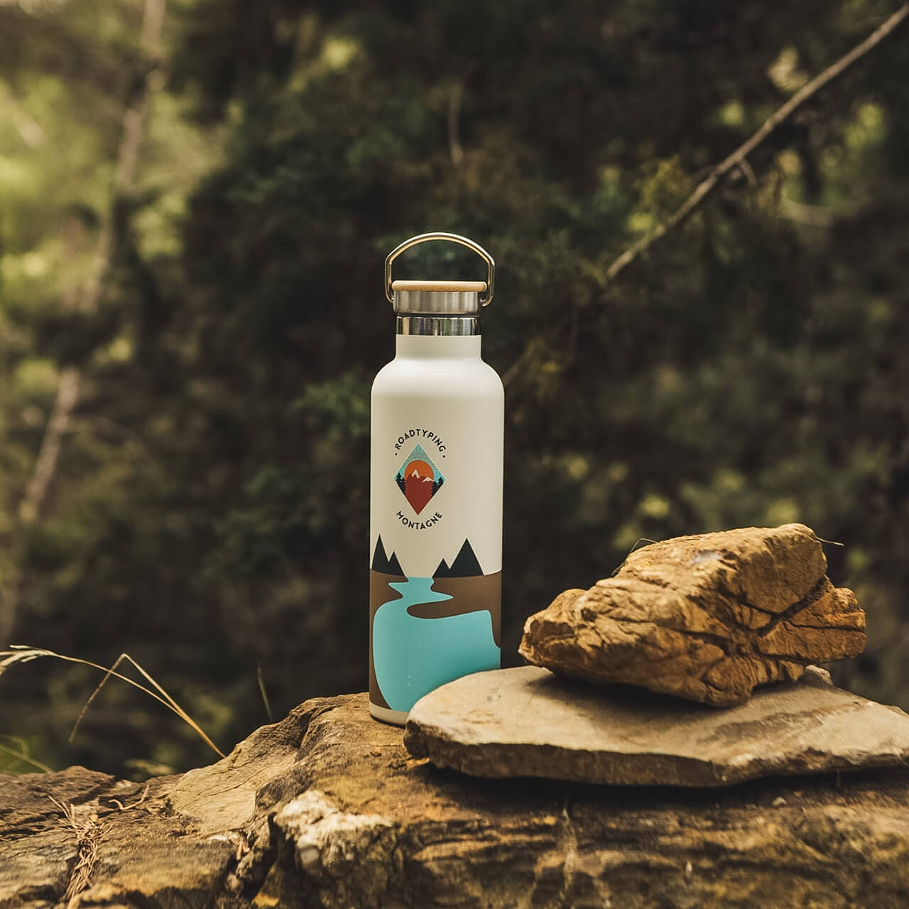 Isolierte Flasche Geo Montagne