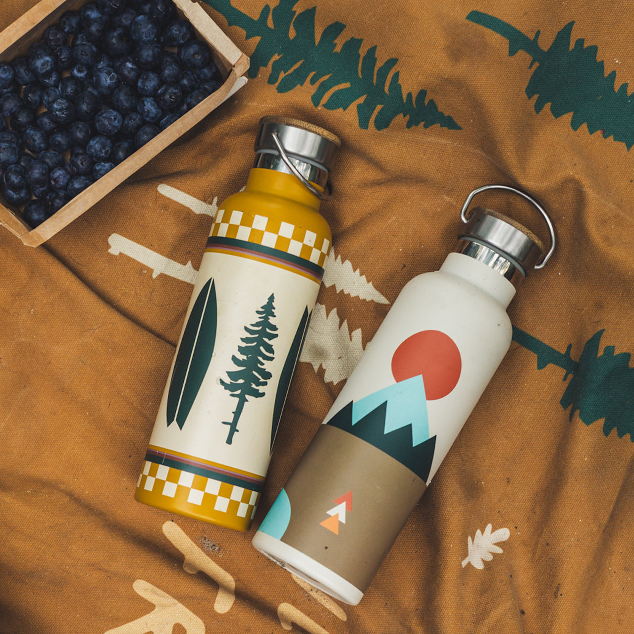 Isolierte Flasche Boards & Trees